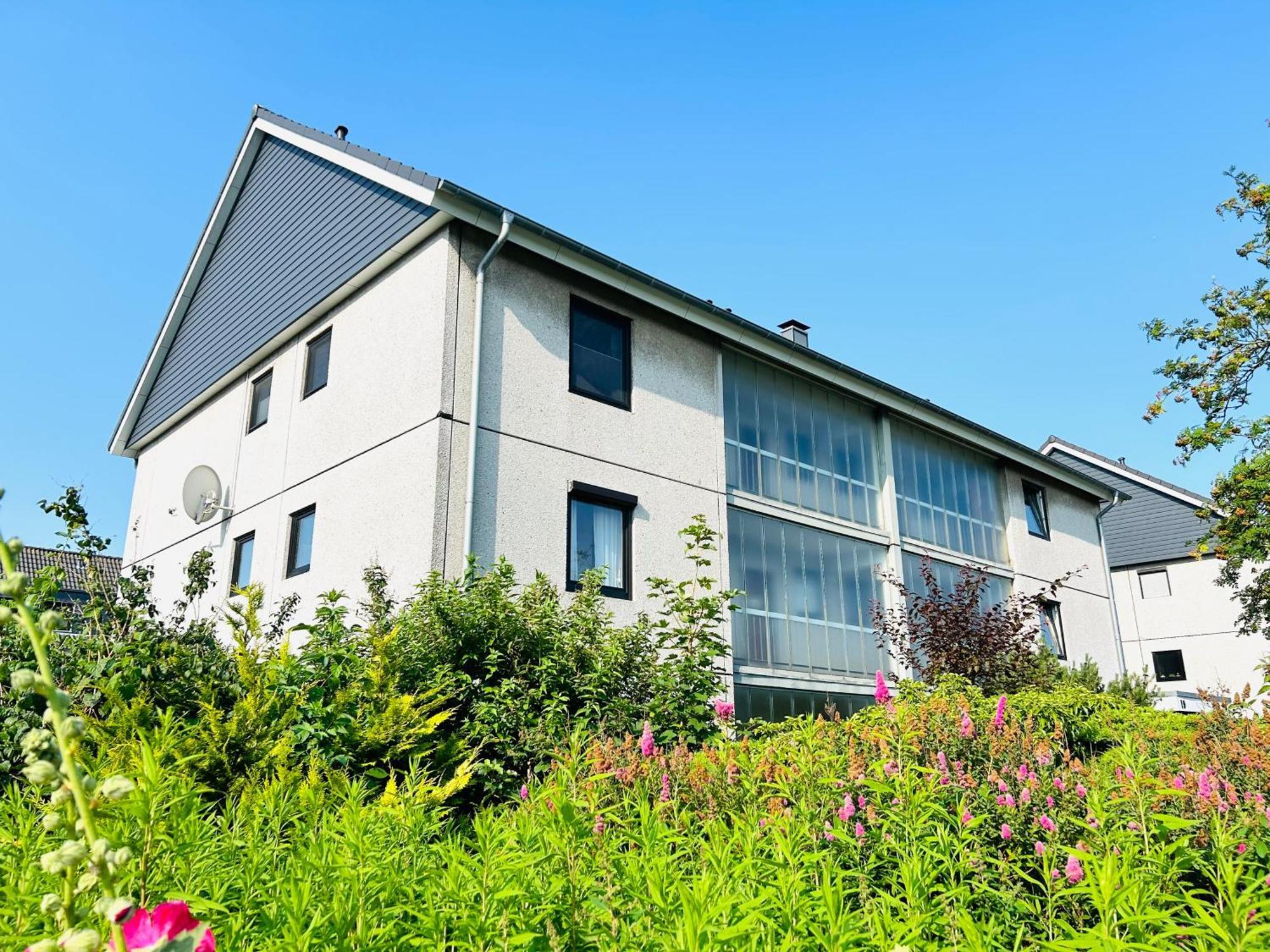Neu - Frisch Renoviertes Ferienapartment "Waterkant" Büsum Exterior foto